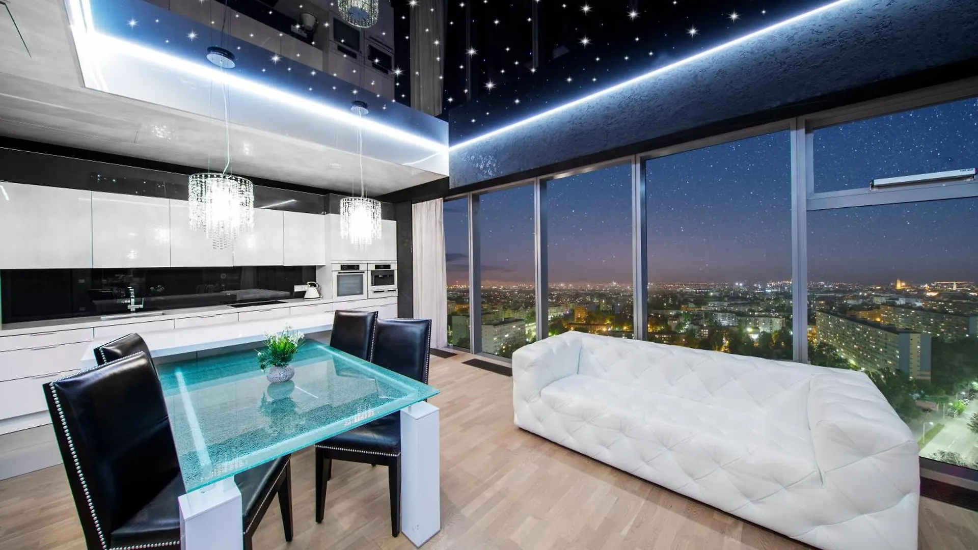 Apartamenty w Sky Tower Wrocław 0*,